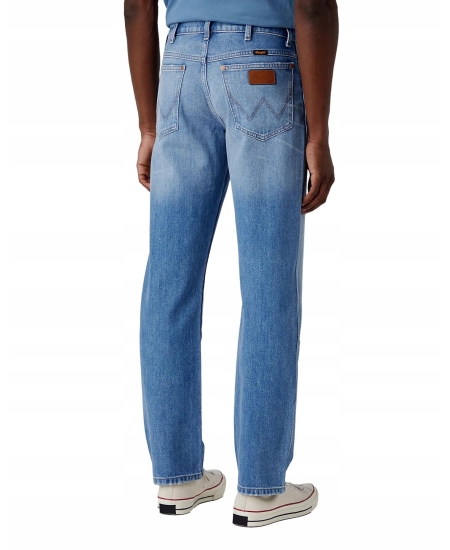 Wrangler Texas Straight W36 L32 in Wave Length 112341479