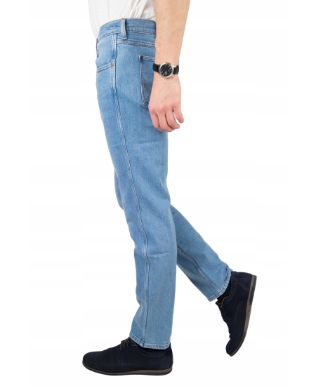Wrangler Greensboro W33 L32 Wild Card W15QJXZ60