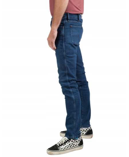 Wrangler Larston Slim 112335242 W32 L36 The Rock W18S8450X